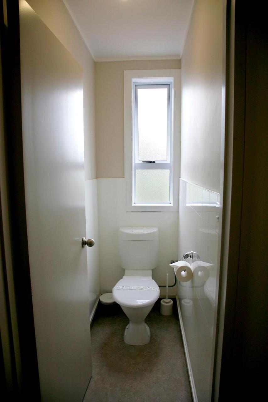 Touchwood Motor Lodge Pukekohe Екстериор снимка